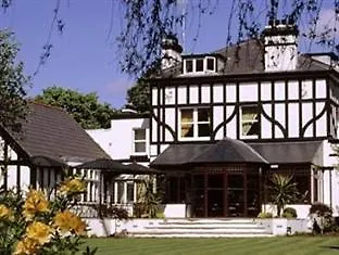 Brook Hall Hotel Childer Thornton 3*,