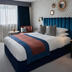 The Queens & Hotel Bournemouth