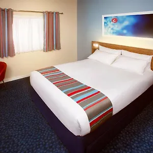 Travelodge M4 Hotel Cardiff
